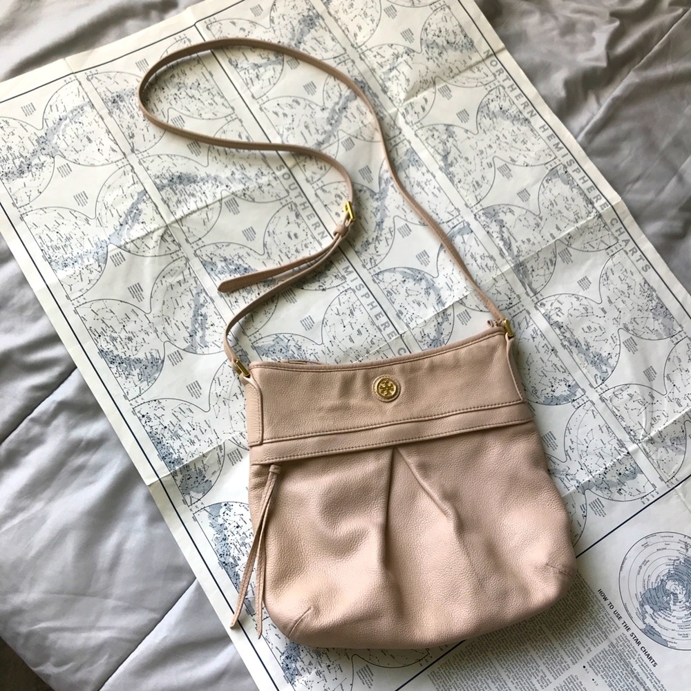 ✨ Tory Burch Crossbody Bag